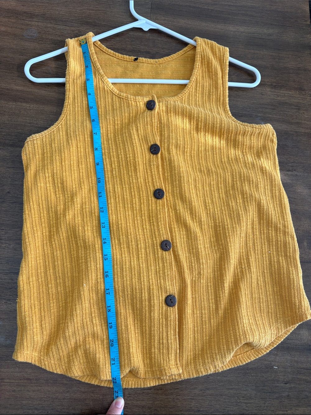 Mustard Ribbed Button-Front Tank Top - Picture 5 of 5